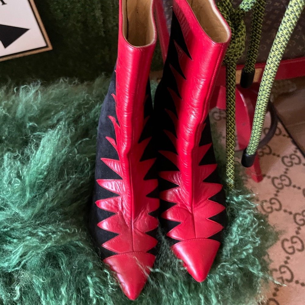 Boots chocolate Webb